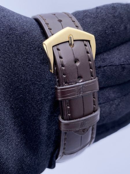 Patek Philippe Calatrava 5196J-001